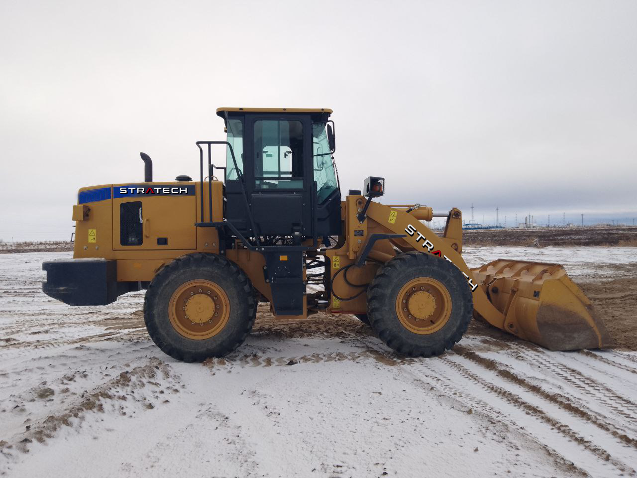 Аренда погрузчиков от Stratech в Ноябрьске