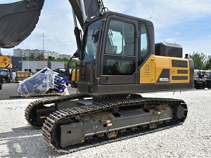 Преимущества аренды экскаватора для малого бизнеса в Ноябрьске